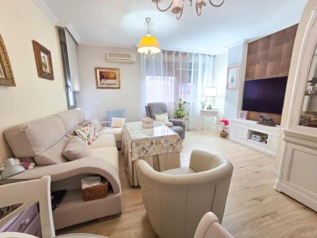 Piso en venta en Sevilla, Amate