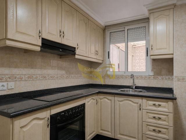 Piso en venta en Sevilla, Bami La Estrella. Piso en venta Prado de San Sebastián. Pisos.