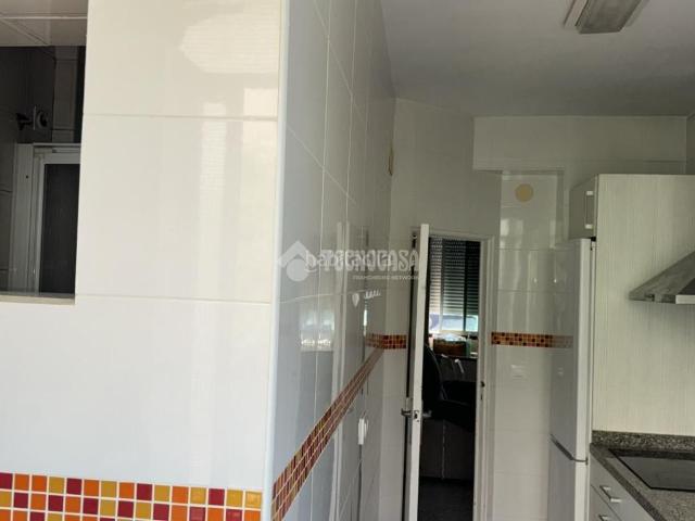 Piso en venta en Sevilla, Barrio del Nervión. Piso en venta en Sevilla. Pisos.
