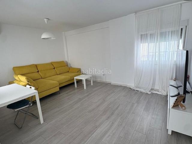 Piso en venta en Sevilla, Bellavista. NO DEJES QUE SE TE ADELANTEN!. Pisos.