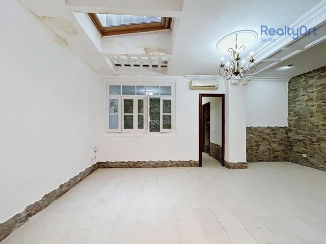 Piso en venta en Sevilla, Encarnación Regina. PISOINVERSION CENTRO DE SEVILLA. Pisos.
