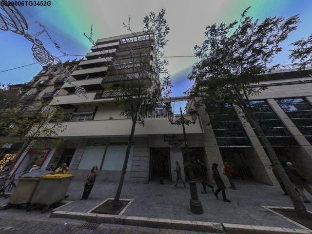 Piso en venta en Sevilla, Encarnación Regina. Solvia Inmobiliaria Piso Sevilla. Pisos.
