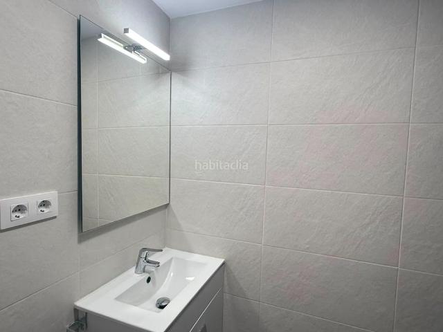 Piso en venta en Sevilla, El Cerro. PISO EN VENTA CALLE JUAN DE LEDESMA. Pisos.