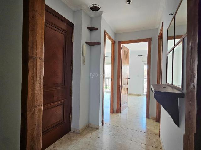 Piso en venta en Sevilla, El Cerro. Piso en venta en Cerro Aguila, 3 dormitorios. Pisos.