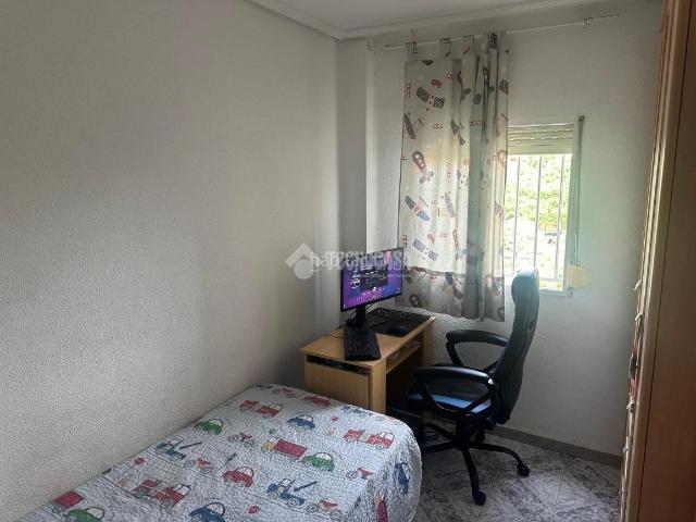Piso en venta en Sevilla, El Cerro. Piso en venta en Sevilla. Pisos.