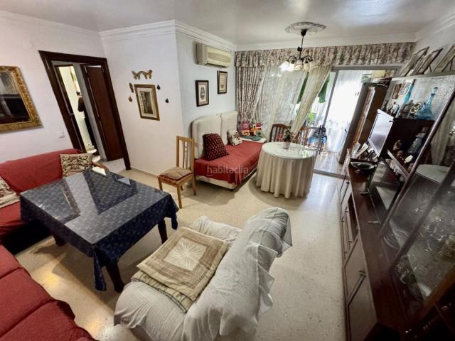 Piso en venta en Sevilla, El Torrejón El Cerezo. Piso en venta en Ctra. Carmona, 3 dormitorios. Pisos.