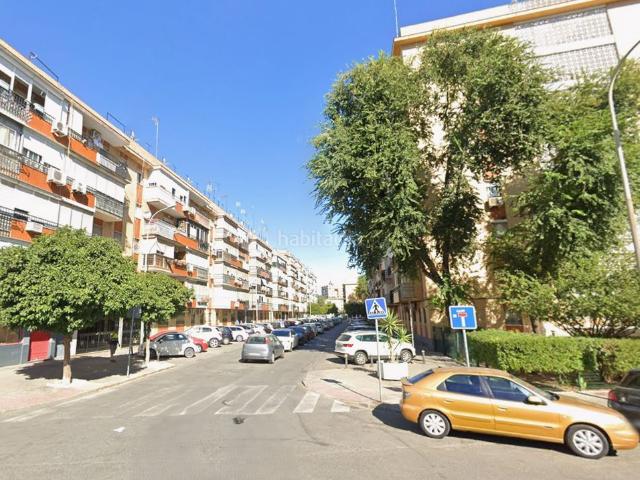 Piso en venta en Sevilla, El Torrejón El Cerezo. Pisos.