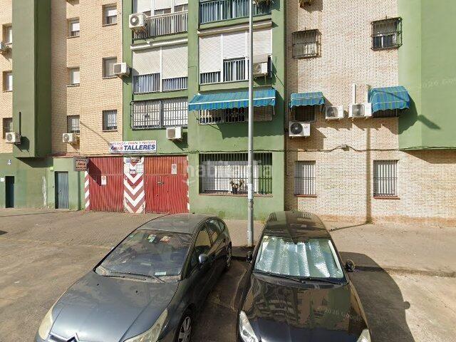 Piso en venta en Sevilla, Juan XXIII Rochelambert. Inmueble en Sevilla. Pisos.