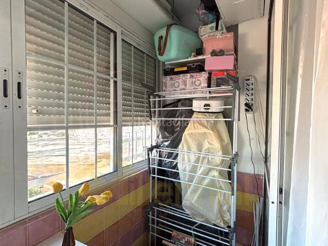 Piso en venta en Sevilla, Juan XXIII Rochelambert. Piso con ascensor en los Puertos. Pisos.