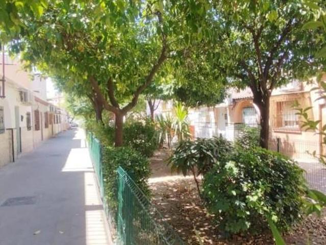 Piso en venta en Sevilla, Los Pajaritos