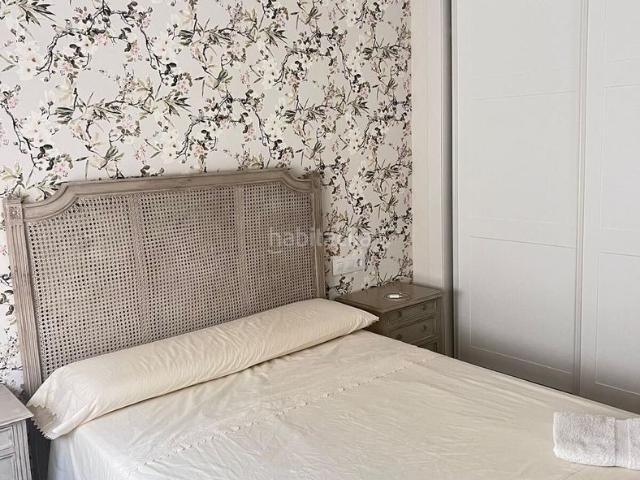 Piso en venta en Sevilla, Los Remedios. NO DEJES QUE SE TE ADELANTEN. Pisos.