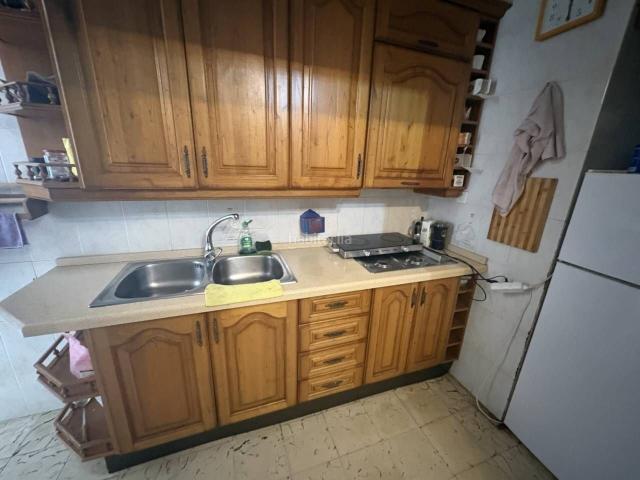 Piso en venta en Sevilla, Los Remedios. Piso en venta en Los Remedios41011. Pisos.