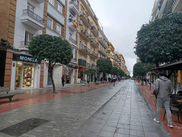 Piso en venta en Sevilla, Los Remedios. Piso en venta en Los Remedios41011. Pisos.