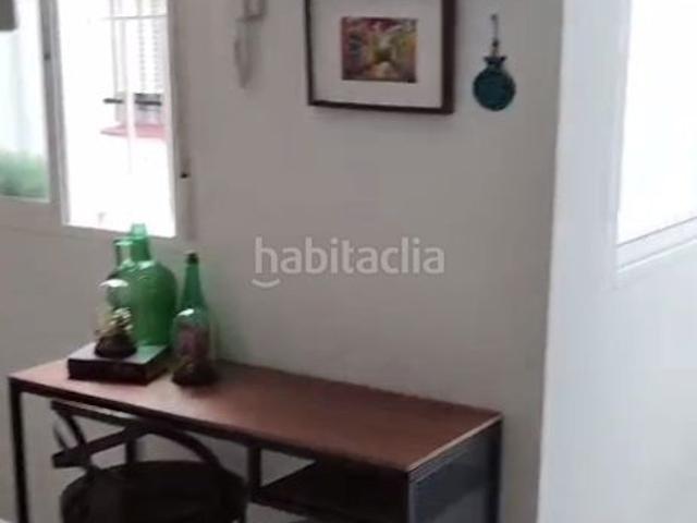 Piso en venta en Sevilla, Los Remedios. Piso en venta en Los Remedios, 2 dormitorios. Pisos.