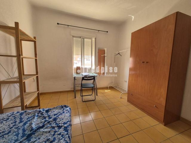 Piso en venta en Sevilla, Los Remedios. Pisos.