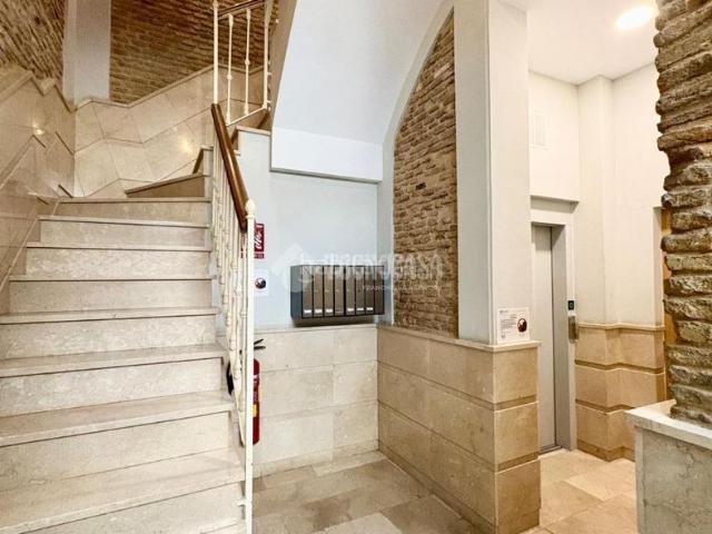 Piso en venta en Sevilla, La Calzada La Florida. Piso en venta en Sevilla. Pisos.