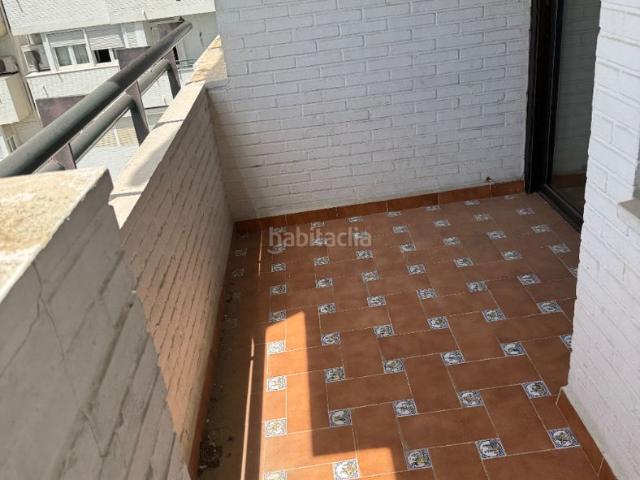 Piso en venta en Sevilla, La Buhaira. Piso ideal para familias, en Nervión. Pisos.