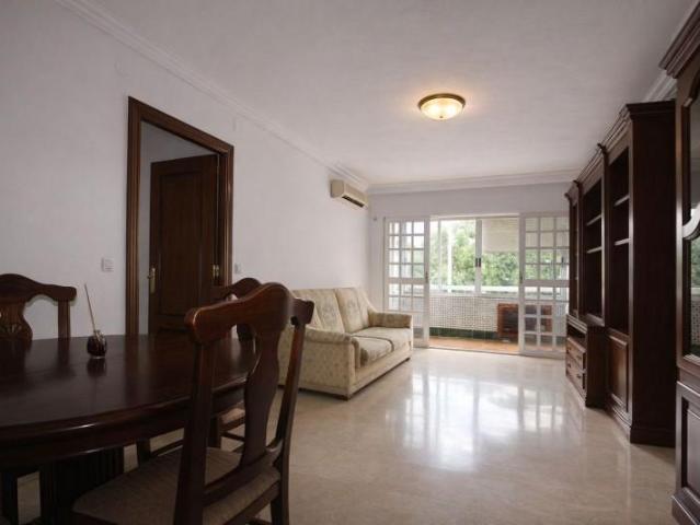 Piso en venta en Sevilla, La Plata