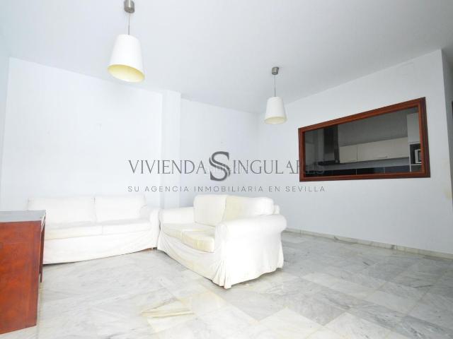 Piso en venta en Sevilla, San Vicente. Buscas llegar a casa y disfrutar de la máxima tranquilidad, sin renunciar a una ubicación inmejorable? Éste es tu piso!. Pisos.