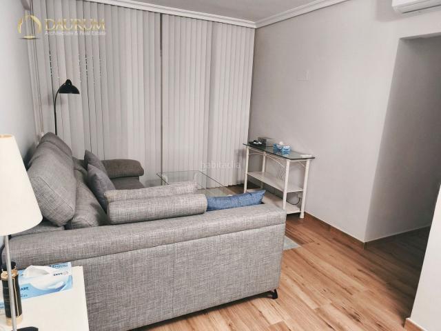 Piso en venta en Sevilla, Sta. Aurelia Cantábrico Atlàntico La Romería. PISO ESPECTACULAR EN AMATE CON GARAJE Y TERRAZA. Pisos.