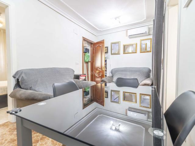 Piso en venta en Sevilla, Palmete. PISO A LA VENTA EN PADRE PIO. Pisos.