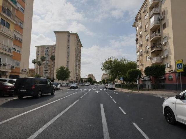 Piso en venta en Sevilla, Parque Alcosa