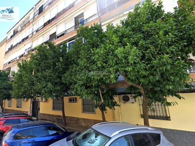 Piso en venta en Sevilla, Parque Alcosa. Venta piso en Sevilla. Pisos.