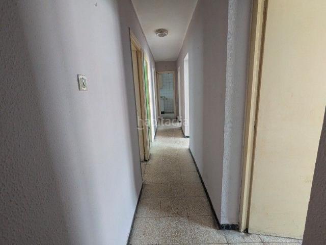 Piso en venta en Sevilla, Parque Alcosa. PISO EN SEVILLA ESTE. Pisos.