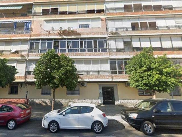 Piso en venta en Sevilla, Parque Alcosa. Pisos.