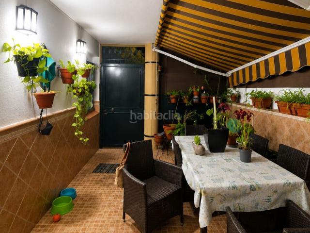 Piso en venta en Sevilla, Pino Montano Consolación. Maravilloso piso en Pinomontano En perfecto estado, listo para entrar a vivir. Pisos.