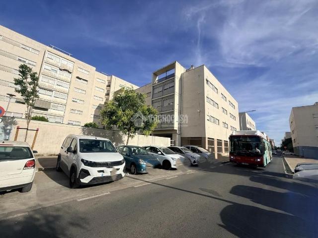 Piso en venta en Sevilla, Pino Montano Consolación. Piso en venta en Sevilla. Pisos.