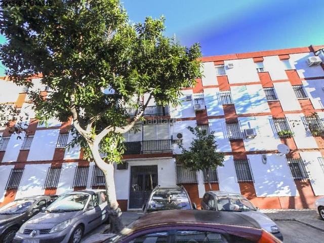 Piso en venta en Sevilla, Torreblanca. Solvia Inmobiliaria Piso Sevilla. Pisos.