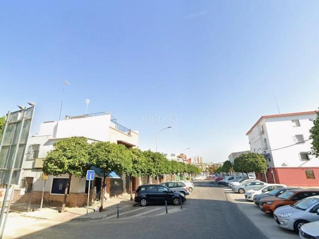 Piso en venta en Sevilla, Tiro de Línea. Piso en Sevilla. Activo inmobiliario SIN POSESIÓN, NO SE PUEDE VISITAR. Pisos.