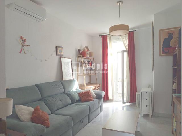 Piso en venta en Sevilla, Triana Casco Antiguo. PISO EN VENTA EN CALLE ALFARERÍA. TRIANA. Pisos.