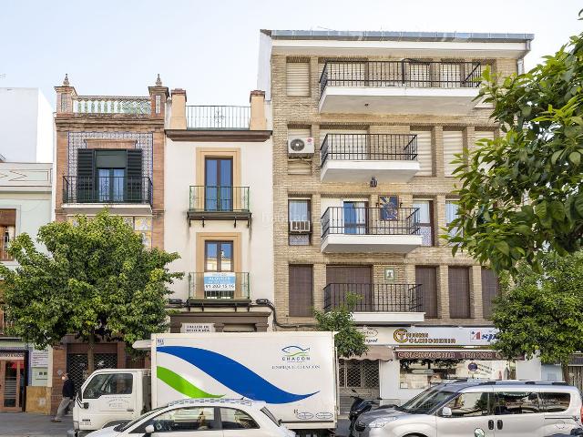 Piso en venta en Sevilla, Triana Casco Antiguo. Pisos.