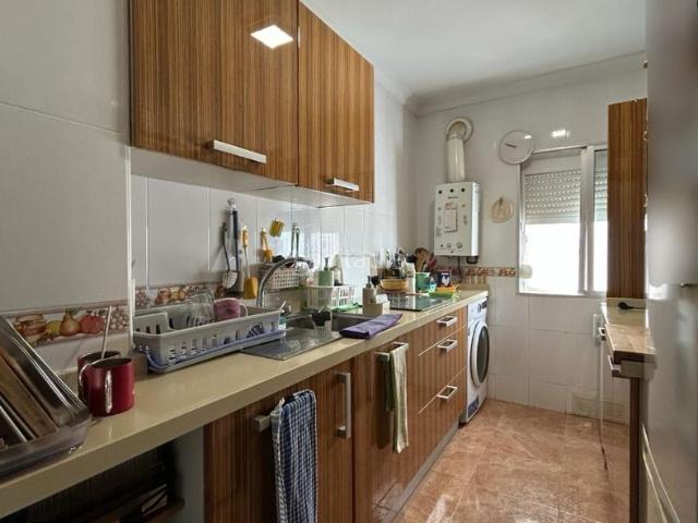 Piso en venta en Sevilla, Villegas. ¡OPORTUNIDAD!. Pisos.
