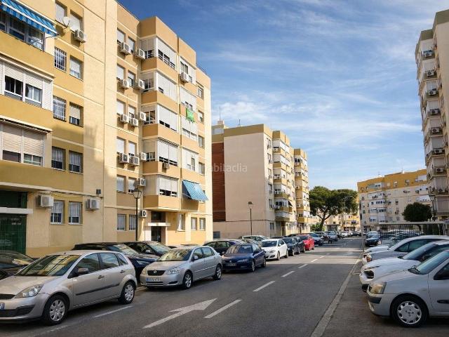 Piso en venta en Sevilla, Villegas. Pisos.