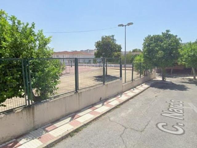 Piso en venta en Sevilla, Villegas. VIVIENDA OCUPADA A LA VENTA EN ALCALÁ DEL RÍO SEVILLA. Pisos.