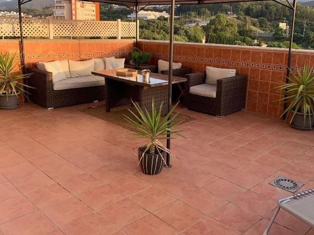 Piso en Venta en Sierra de Estepona Avda. de Andalucía