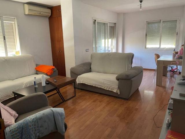 Piso en Venta en Sierra de Estepona Avda. de Andalucía