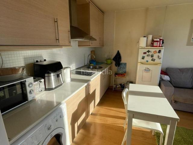 Piso en venta en Sierra Nevada, Zona alta. Piso en SIERRA NEVADA con 2 dorm. PARKING y TRASTERO. Pisos Sierra.