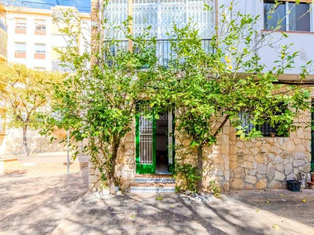 Piso en venta en Sitges, Ametllers Poble Sec Costa Dorada. PLANTA BAJA EN POBLE SEC CON ACCESO DIRECTO DESDE PLAZA PEATONAL. Pisos.
