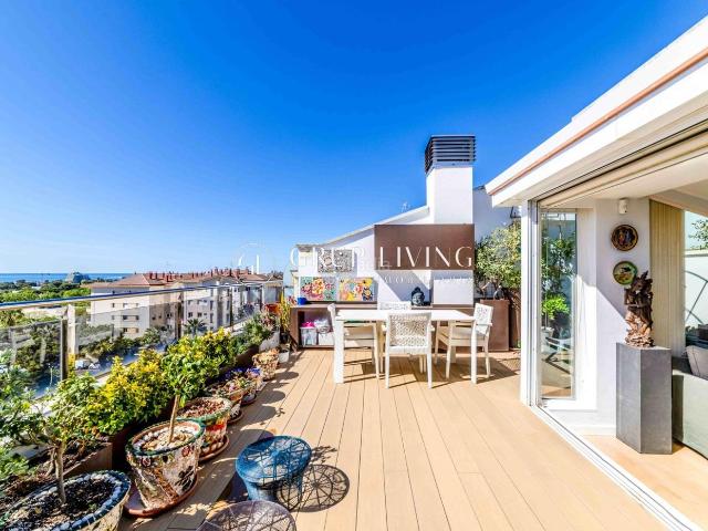 Piso en venta en Sitges, Can Pei Costa Dorada. ESPECTACULAR ÁTICO EN CAN PEI. Pisos.