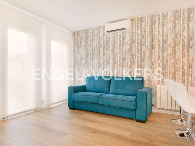 Piso en venta en Sitges, Centre Costa Dorada. Céntrico y con licencia turística. Pisos.