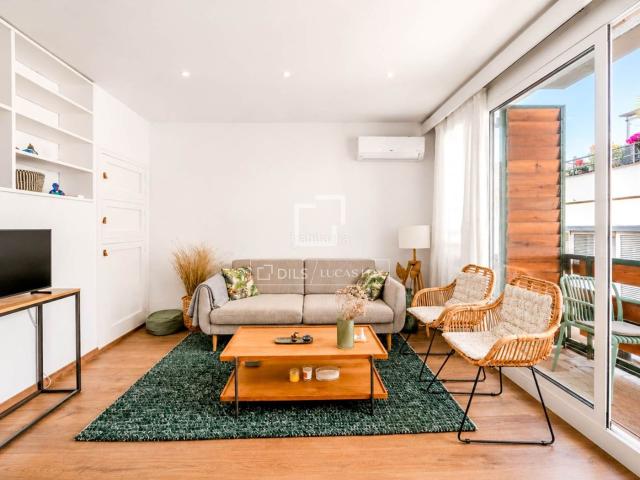 Piso en venta en Sitges, Centre Costa Dorada. Luminoso apartamento de 3 dormitorios totalmente reformado, a pocos pasos del mar, en el Centro de Sitges. Pisos.
