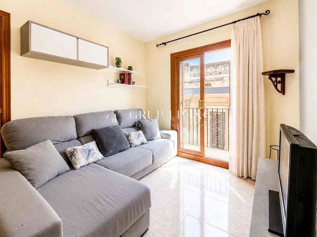 Piso en venta en Sitges, Centre Costa Dorada. LUMINOSO PISO EN PLENO CENTRO, A UN PASO DE LA PLAYA. Pisos.