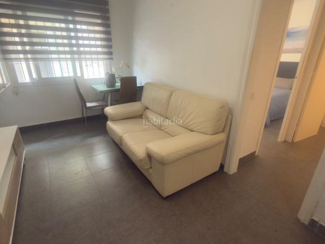 Piso en venta en Sitges, Els Molins Pins Vens Costa Dorada. Planta baja cerca de la estacion. Pisos.