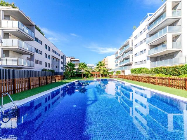 Piso en venta en Sitges, La Plana Costa Dorada. PISO EN LA PLANA CON VISTAS AL PARC DE CAN ROBERT. Pisos.