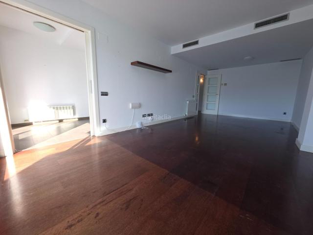 Piso en venta en Sitges, La Plana Costa Dorada. Precioso piso 3 hab con Piscina, Parking y trastero. Pisos.