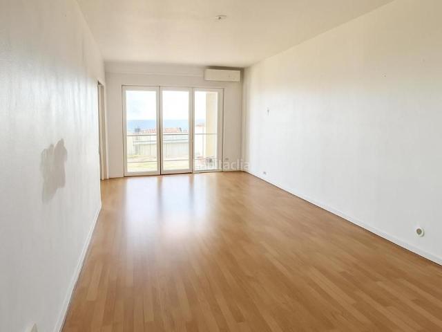 Piso en venta en Sitges, Les Botigues de Sitges Costa Dorada. Piso en venta frente al mar en Castelldefels. Pisos.